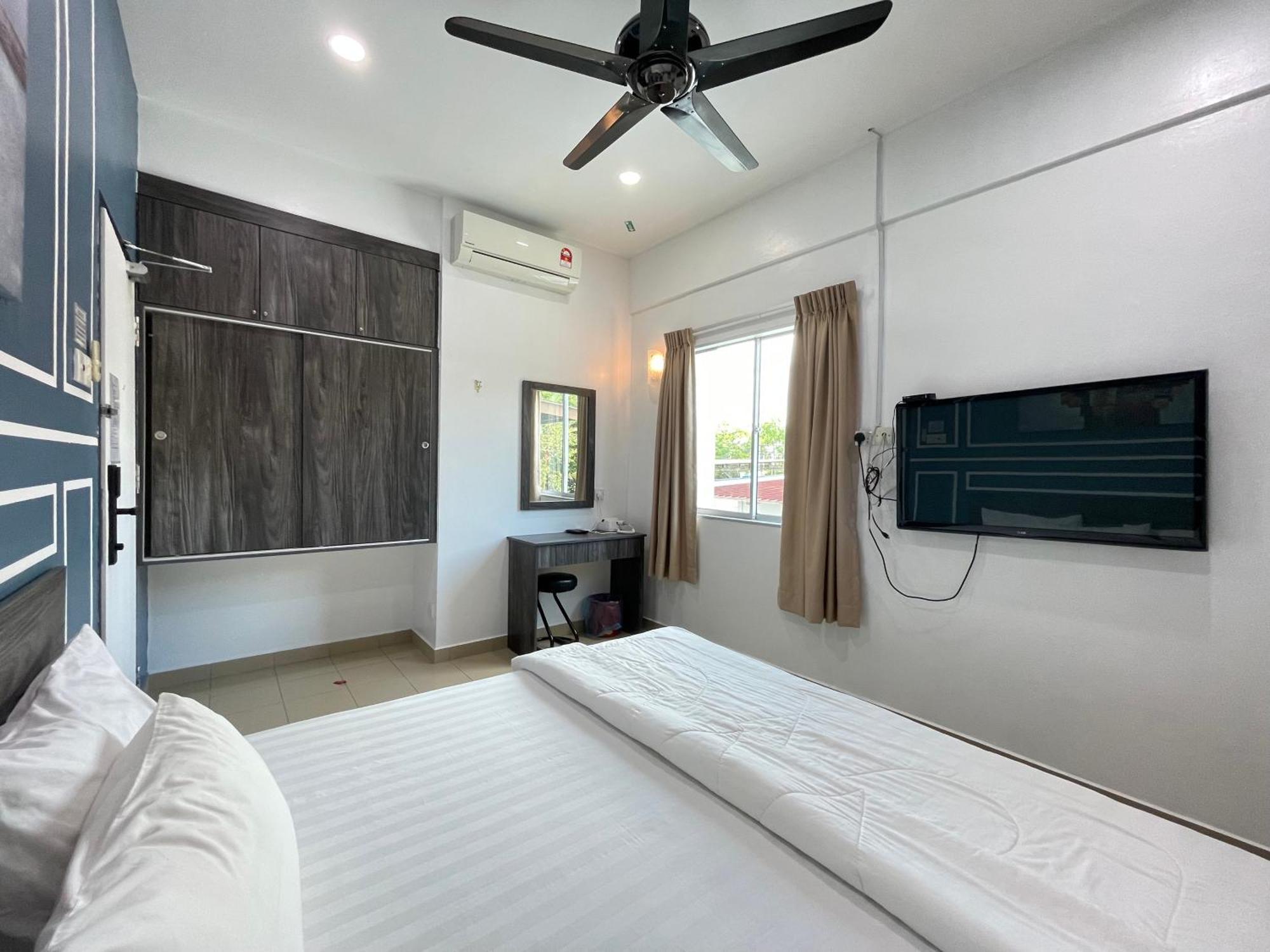 Mr Homestay Hotelstyle Room Teluk Intan Kültér fotó