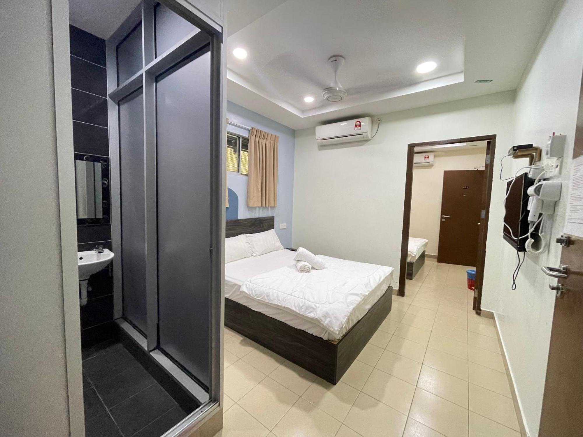Mr Homestay Hotelstyle Room Teluk Intan Kültér fotó