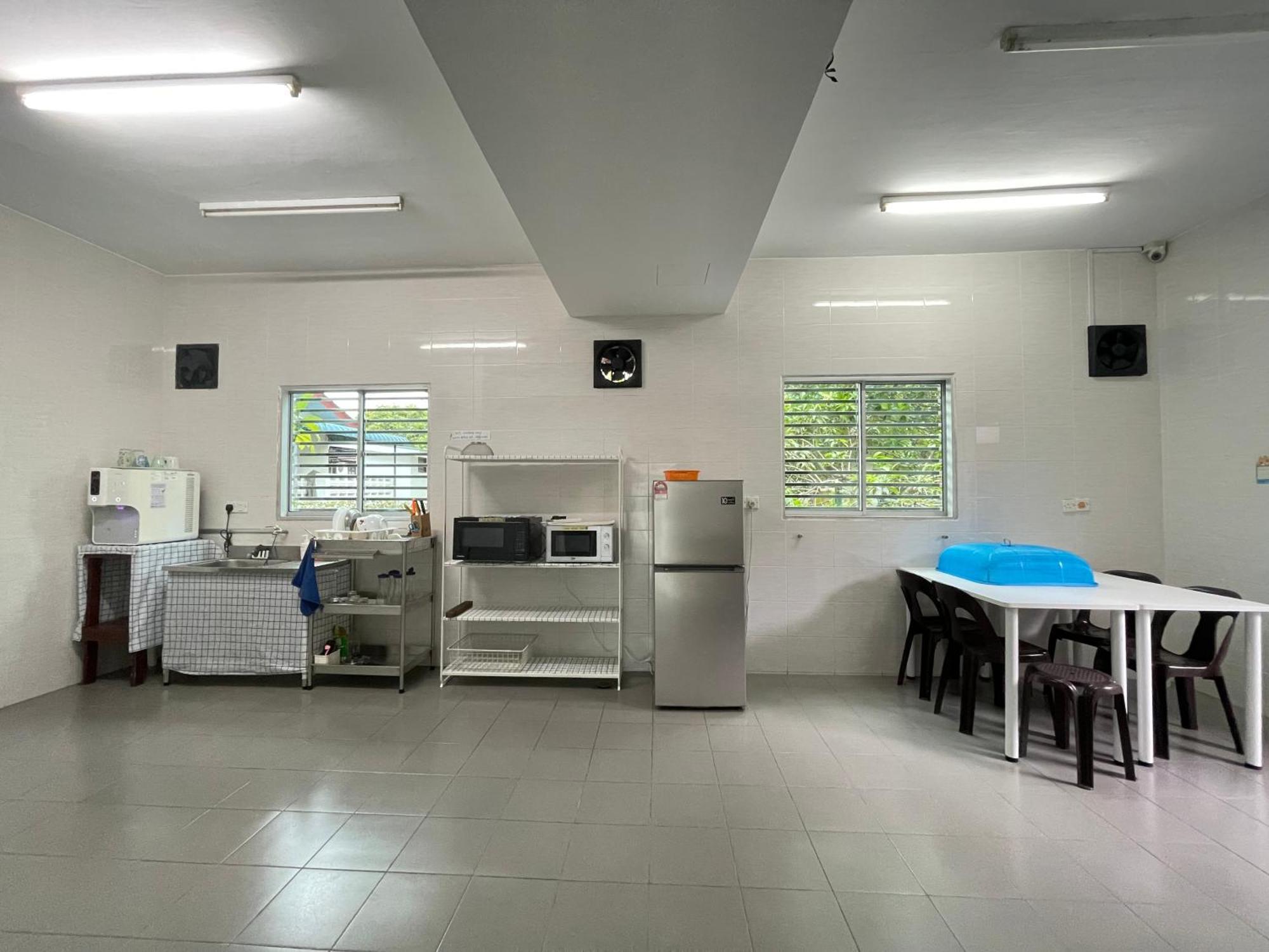 Mr Homestay Hotelstyle Room Teluk Intan Kültér fotó